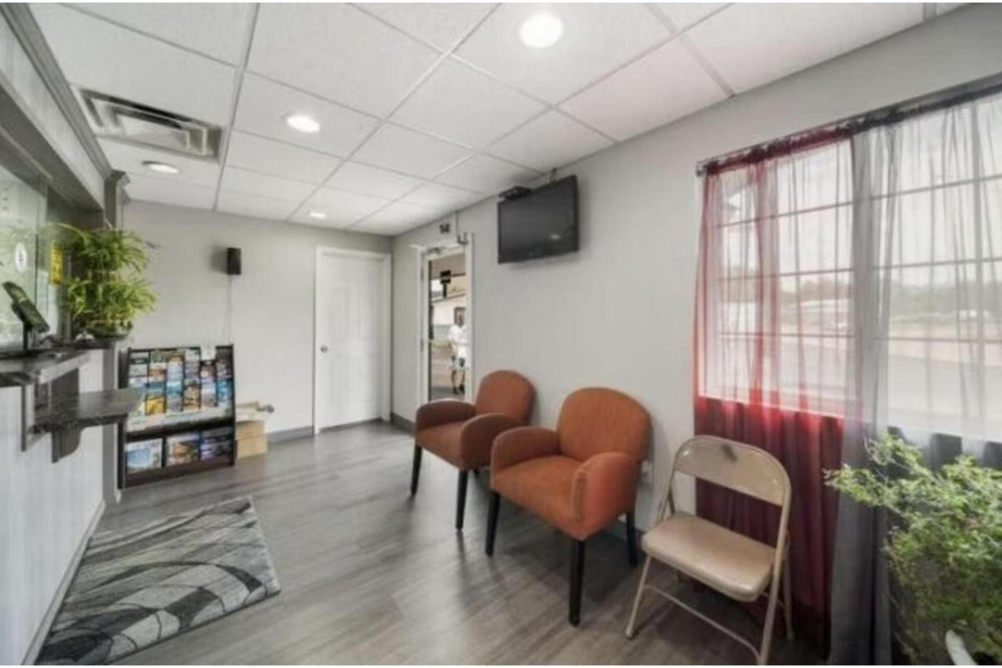 Deluxe Inn & Suites By Oyo Miami Ok Extérieur photo