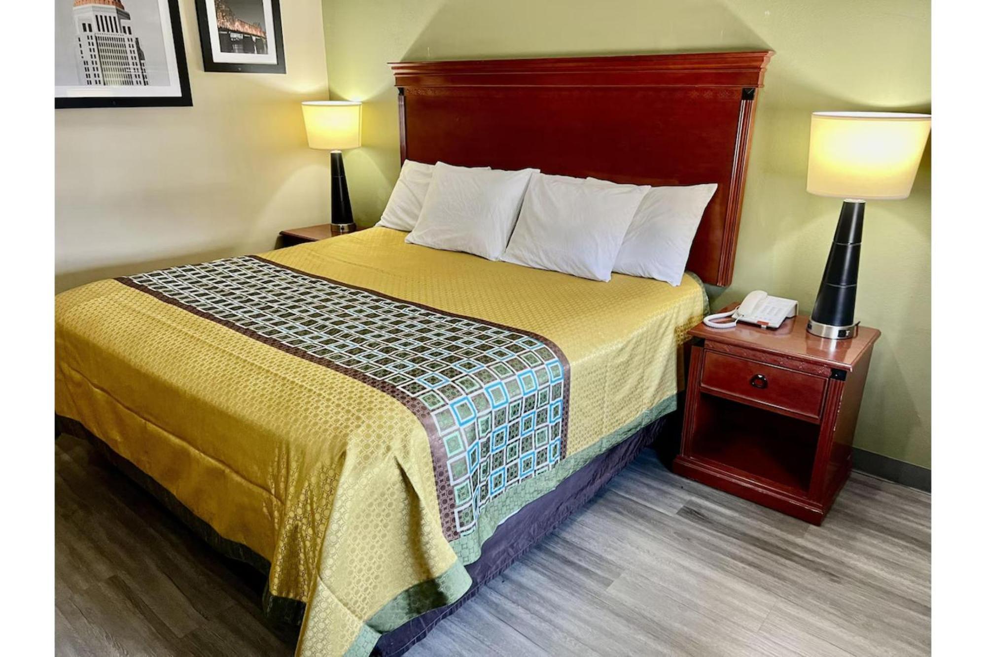 Deluxe Inn & Suites By Oyo Miami Ok Extérieur photo