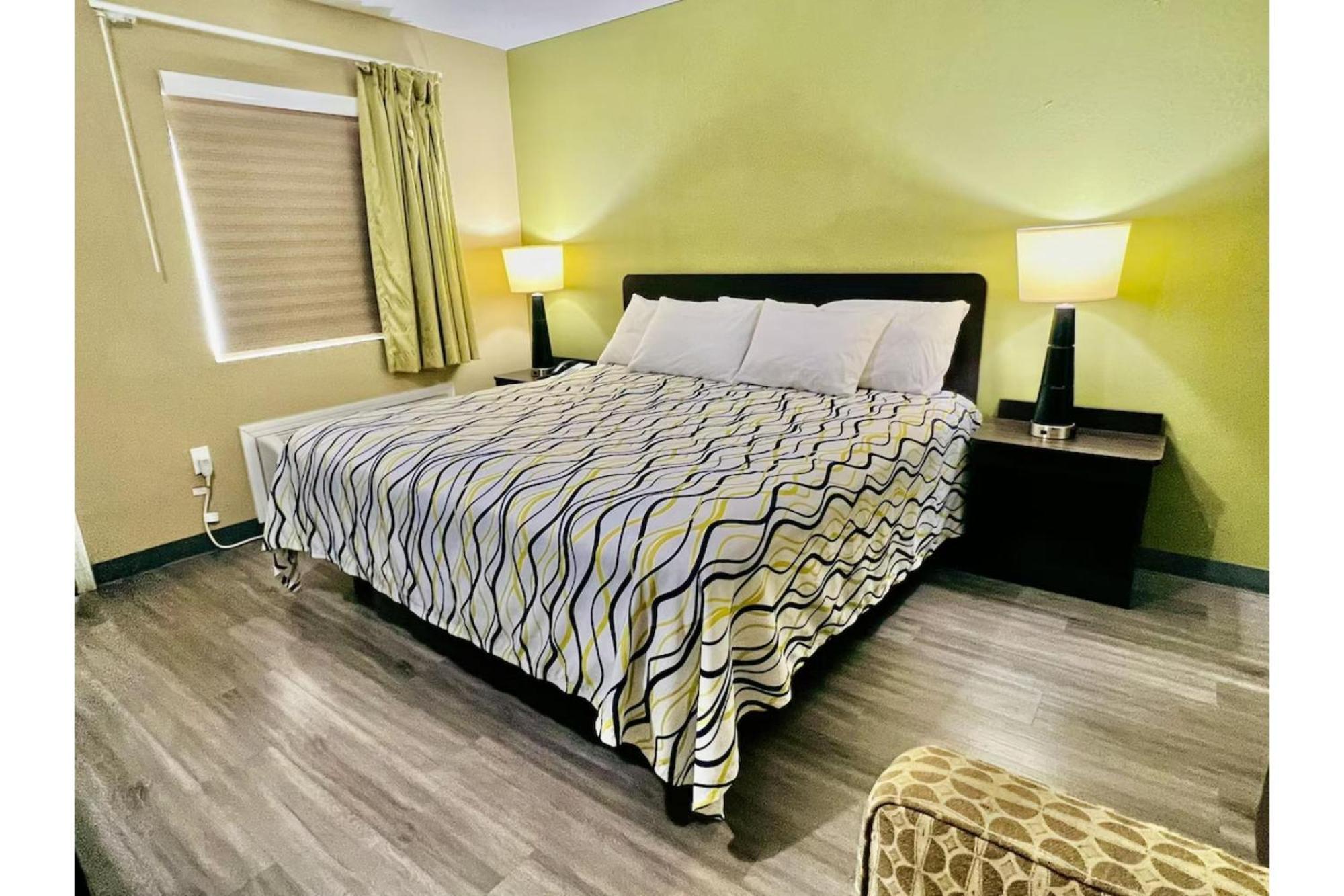 Deluxe Inn & Suites By Oyo Miami Ok Extérieur photo